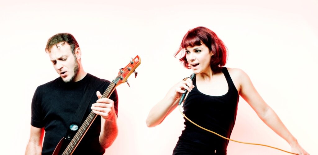 STAVENTO, Ανδριάνα ΜΠΑΜΠΑΛΗ – ROUS Live στο Θέατρο Βράχων - Media