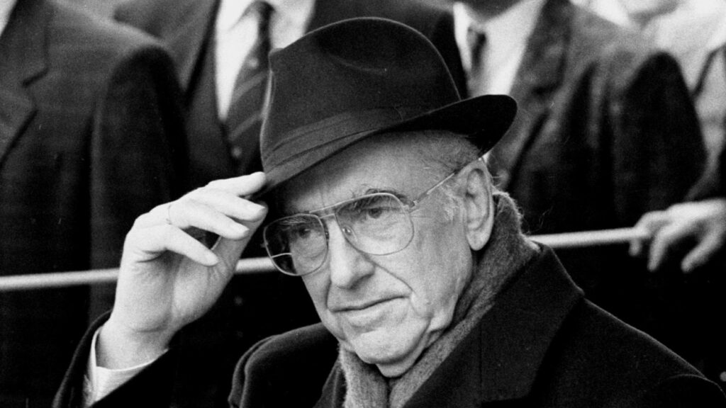 Έκθεση για τα 20 χρόνια από τον θάνατο του Ανδρέα Παπανδρέου στη Βουλή - Media