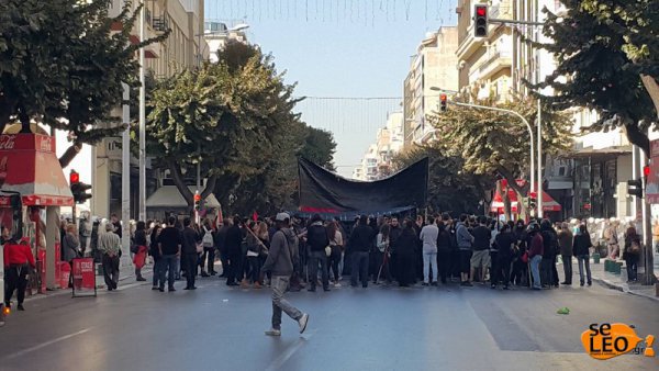Θεσσαλονίκη: Μυρίζει «μπαρούτι» - Συγκέντρωση της Χρυσής Αυγής και αντισυγκέντρωση αντιεξουσιαστών - Media