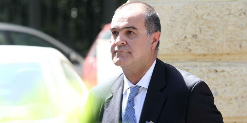 Έγγραφη κατάθεση Βγενόπουλου για την υπόθεση της Λαϊκής Τράπεζας - Media