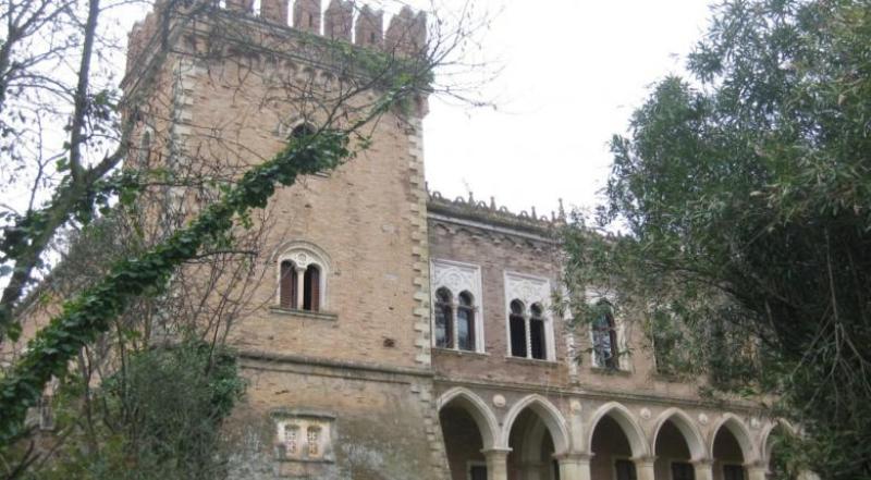 Τα 11 «κοσμήματα» που βγάζει στο «σφυρί» το ΤΑΙΠΕΔ - Media