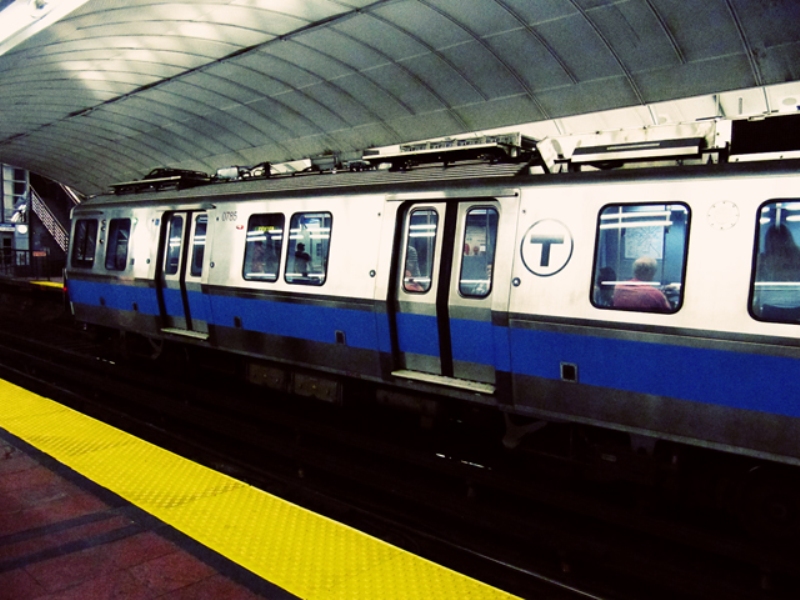 Οι επιστήμονες καθησυχάζουν: Τα περισσότερα μικρόβια στο μετρό είναι ακίνδυνα - Media