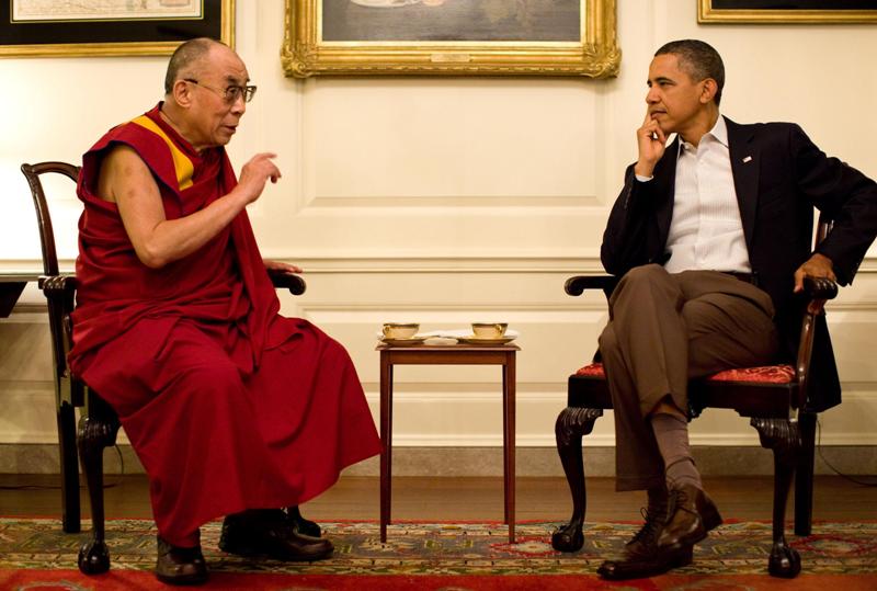 Ξανά στον Λευκό Οίκο ο Δαλάι Λάμα - Οργή στην Κίνα - Media
