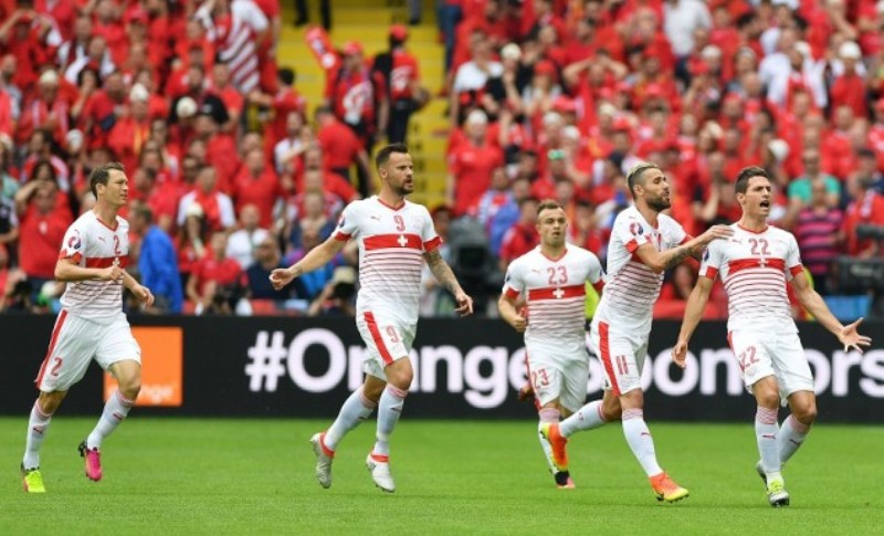 Euro 2016: «Με το δεξί» η Ελβετία - Κέρδισε 1-0 την Αλβανία - Media