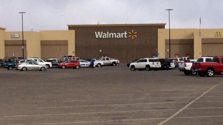 Ένοπλος κρατά ομήρους σε πολυκατάστημα στο Τέξας  - Media