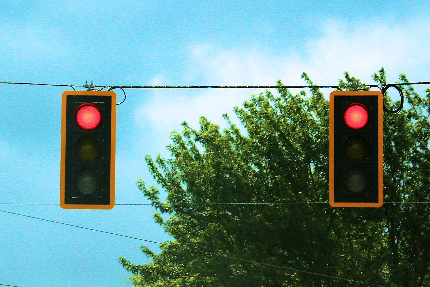 «Έξυπνα» φανάρια θα καταγράφουν όσους παραβιάζουν το κόκκινο στην Αθήνα - Media