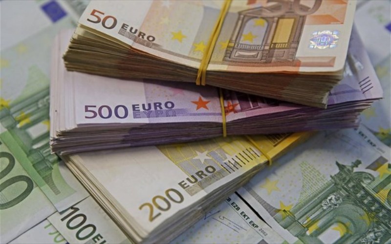 Υπερκαλύφθηκε ο στόχος του προϋπολογισμού μετά τις αυξήσεις των φορολογικών εσόδων του Μαΐου - Media