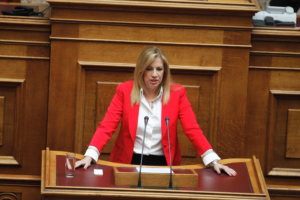 Γεννηματά: Το ΠΑΣΟΚ θα τοποθετηθεί όταν δει την κυβερνητική πρόταση για τον εκλογικό νόμο  - Media