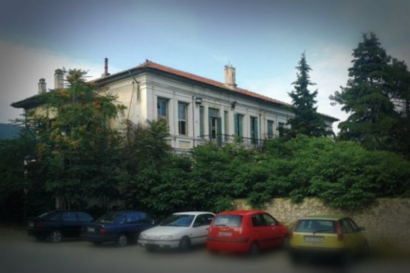 Νεκρός βρέθηκε 38χρονος άστεγος απέναντι από το ΙΚΑ Ξάνθης - Media