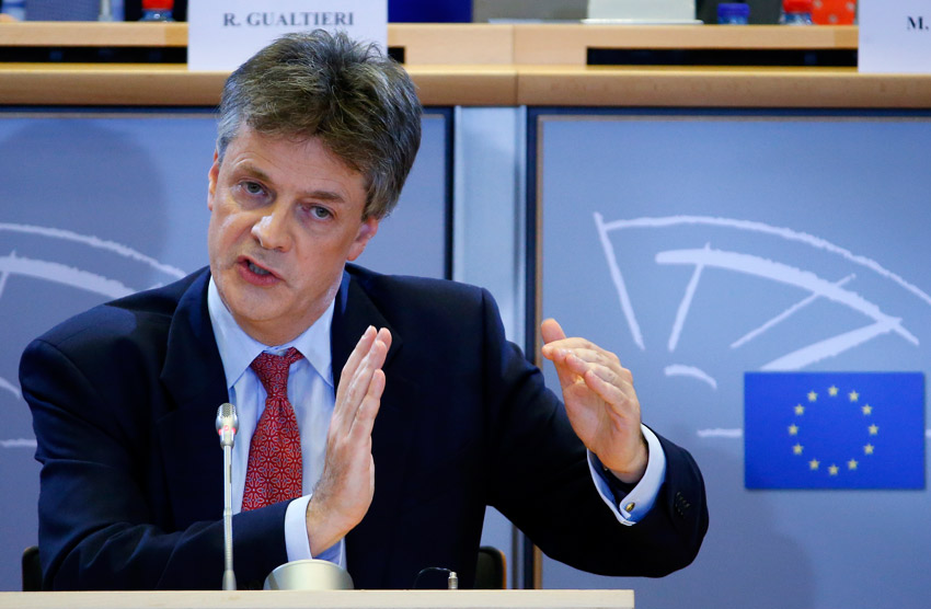 Η πρώτη σημαντική παραίτηση Βρετανού από τις Βρυξέλλες - Media