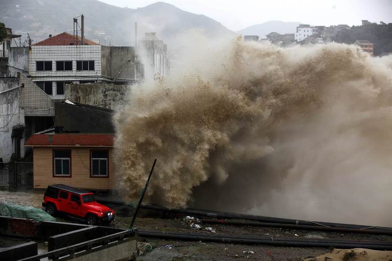 Κατακλυσμιαίες βροχές και ανεμοστρόβιλοι  στην Ανατολική Κίνα – 78 άνθρωποι νεκροί  - Media