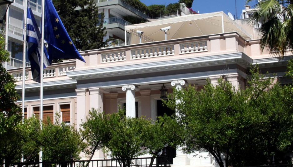 Κυβερνητικές πηγές: Οι ξένοι δίνουν πλέον ψήφο εμπιστοσύνης στην Ελλάδα - Media