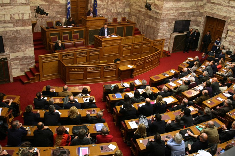 Κατά της τροπολογίας Μουζάλα πέντε βουλευτές του ΣΥΡΙΖΑ  - Media