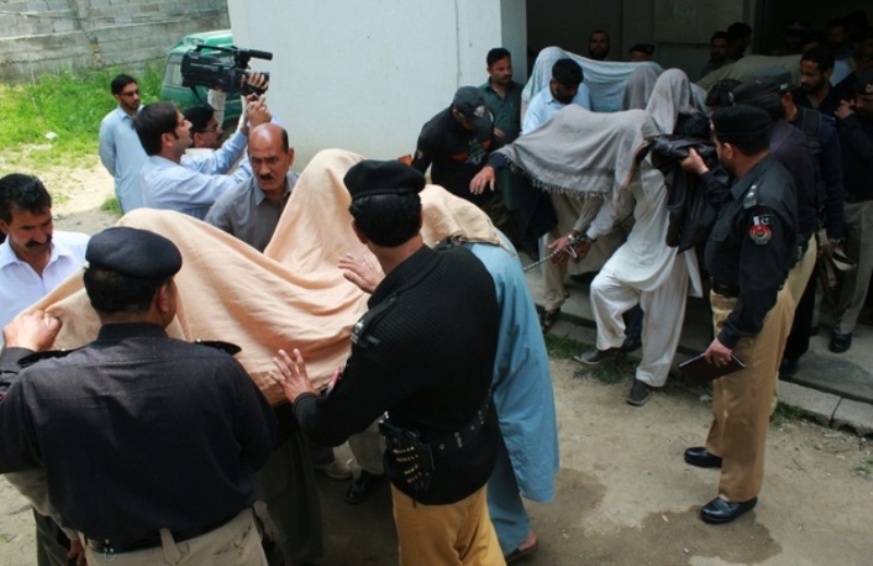 Την έκαψαν ζωντανή επειδή αρνήθηκε την πρόταση γάμου - Media