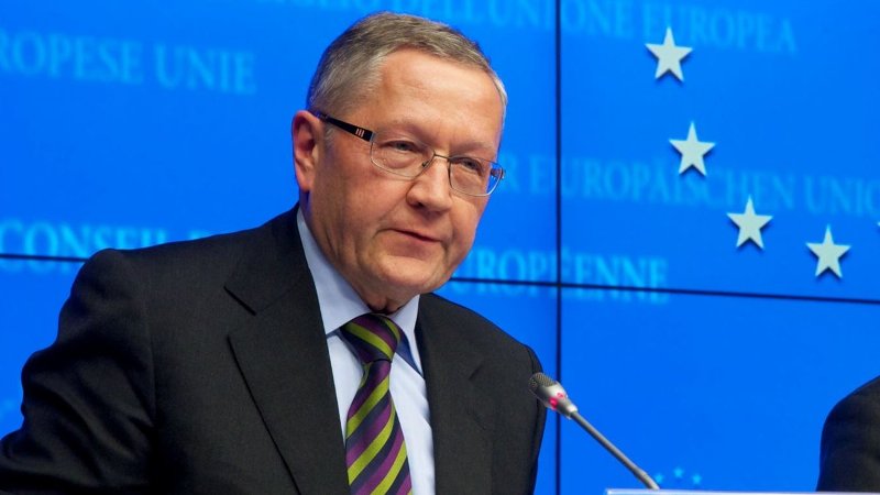 Σκωτσέζικο ντους από Ρέγκλινγκ: «Ναι» σε αύξηση του κατώτατου μισθού - Επιμένει για περικοπή συντάξεων - Media