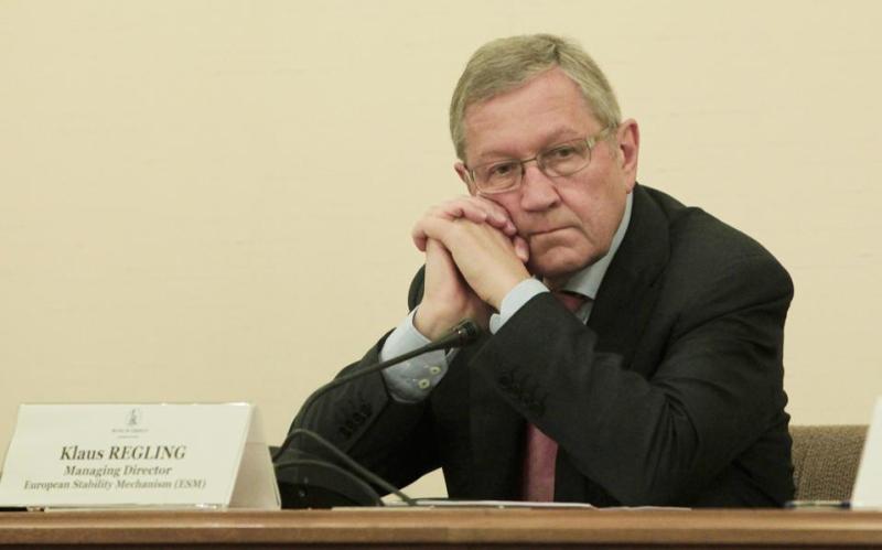 Ενίσχυση της Ευρωζώνης ζητά ο Ρέγκλινγκ - Media