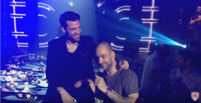 Ο Σπανούλης τραγουδάει Παντελίδη (Video + Photos) - Media