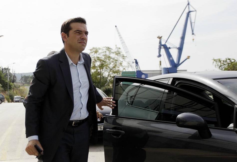 Σε εκδήλωση στον Άγιο Δημήτριο ο Τσίπρας - Media