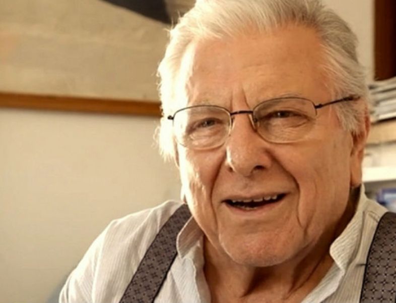 Άγριο ξέσπασμα Βουτσά κατά Ρεπούση: «Δεν είναι συνωστισμός μαλ...σμένη, 350.000 σφάχτηκαν μεταξύ τους» (Video) - Media