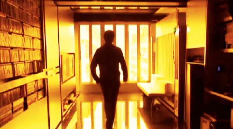 Αρχιτέκτονας «χώρεσε» 24 δωμάτια σε 32 τετραγωνικά (Photos) - Media