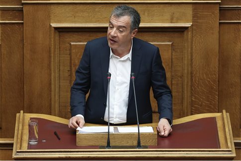 Θεοδωράκης: Να ξεχάσουν κάποιοι σκέψεις για κυβέρνηση χωρίς το πρώτο κόμμα - Media