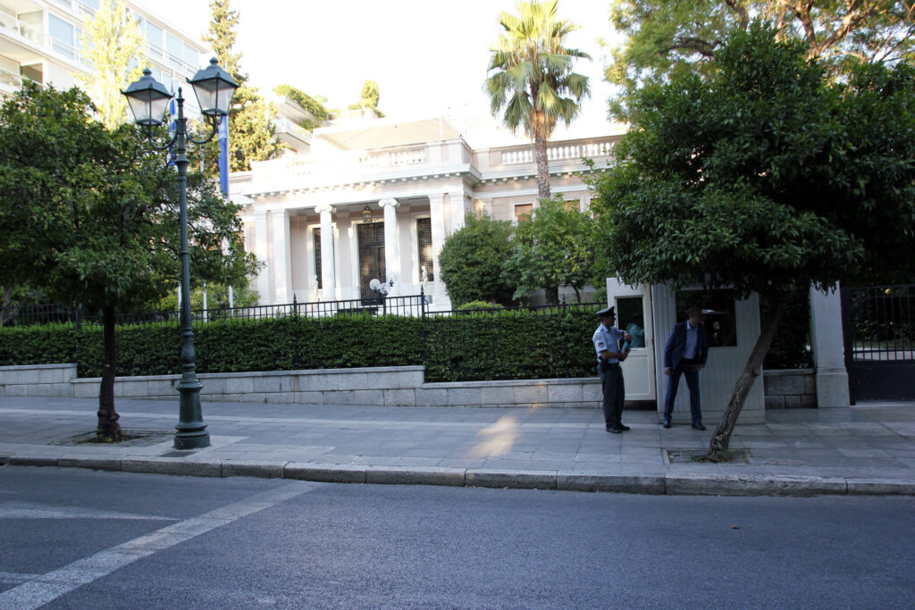Μαξίμου: Οργή για Siemens, αιχμές για ΝΔ - Media