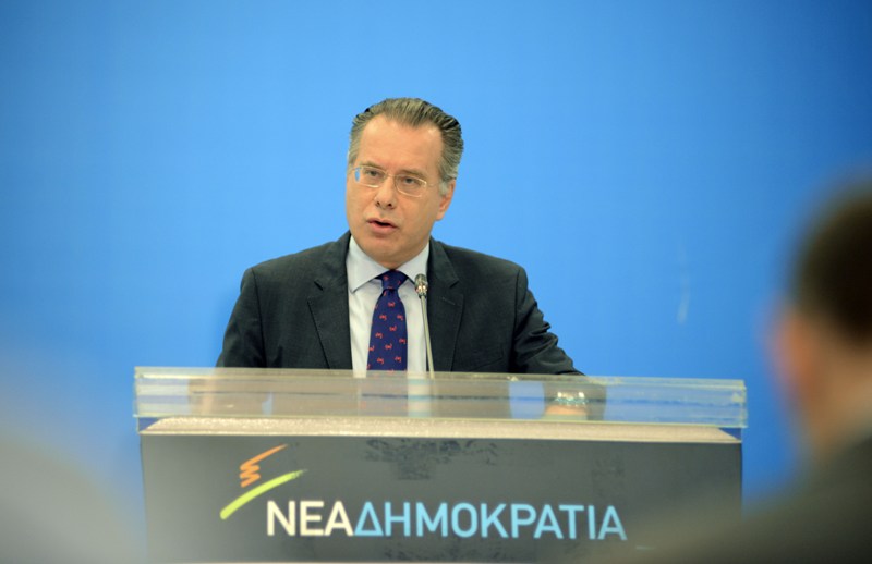 Κουμουτσάκος: «Ο νόμος "Παππά-Σπίρτζη" πρέπει να καταργηθεί»-Παππάς: «"Ηχώ" των ιδιοκτητών η ΝΔ» - Media