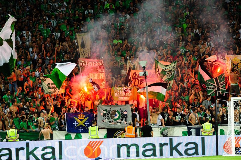 Ο τρομερός τρόπος που βρήκαν οι οπαδοί της Σεντ Eτιέν να «πικάρουν» την AEK (Photo) - Media