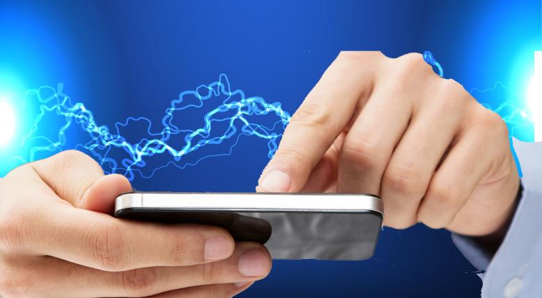 Η μάχη για το ρεύμα περνά από το... κινητό σας! - Media