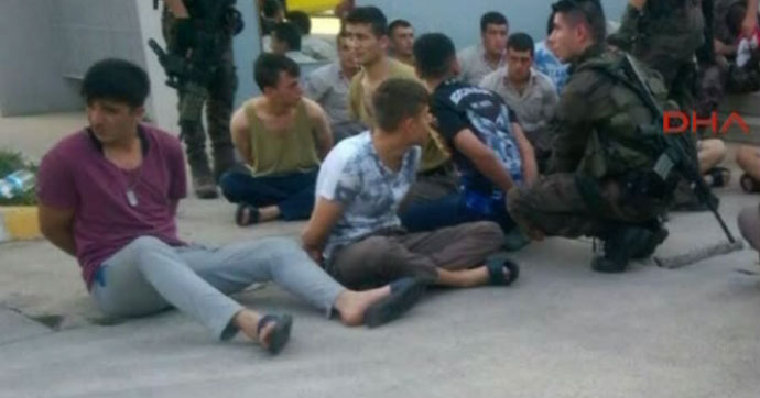 Τουρκία: Συνελήφθησαν οι πρωταγωνιστές των νέων συγκρούσεων μεταξύ αστυνομίας - πραξικοπηματιών (Photos) - Media