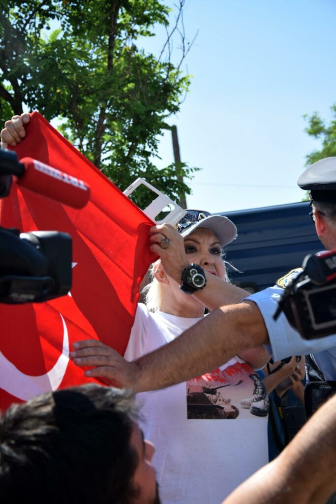 Στα «μαλακά» οι 8 Τούρκοι αξιωματικοί - Δείτε τις ποινές που επέβαλε το δικαστήριο (Video + Photos) - Media