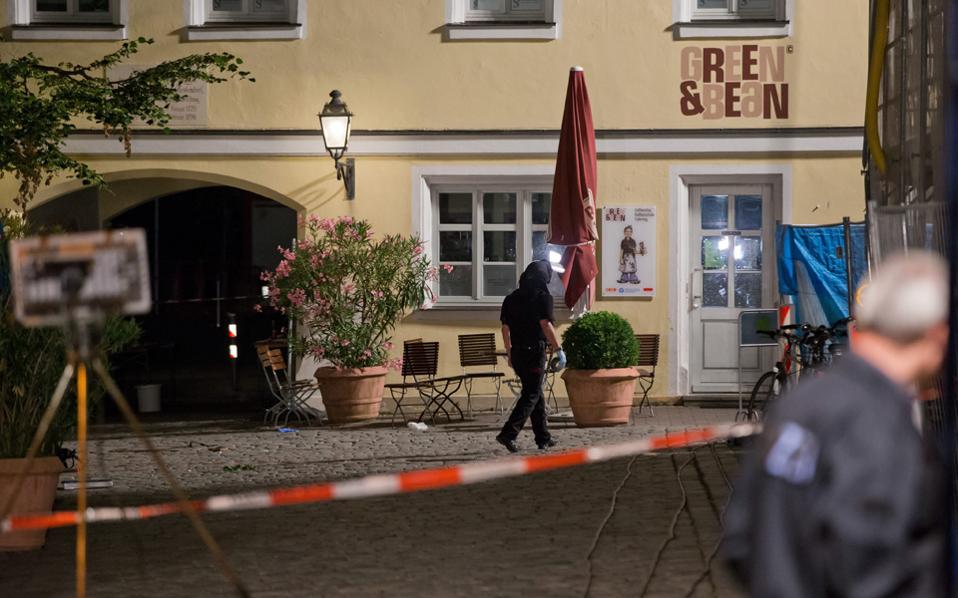 Μέλος του ISIS ο βομβιστής του Άνσμπαχ - Τι βρήκαν οι Γερμανοί στο κινητό του - Media