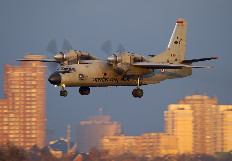Χάθηκε αεροσκάφος της ινδικής Πολεμικής Αεροπορίας - Αγνοούνται 29 άτομα - Media
