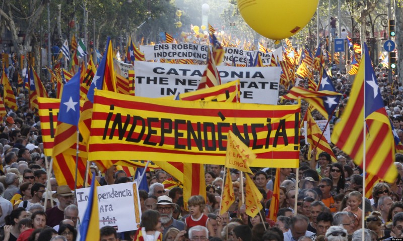 Καταλονία: Η Μαδρίτη συνεχίζει τις διώξεις αξιωματούχων υπέρ της αυτονομίας - Media