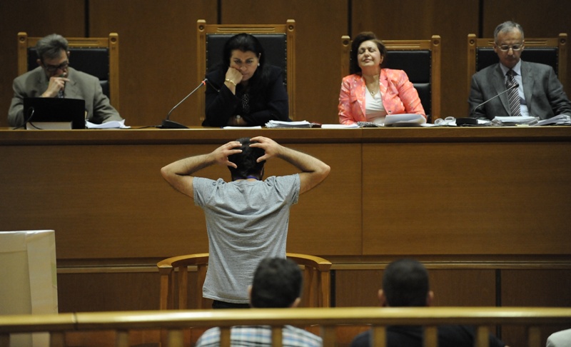 Δίκη ΧΑ: Μάρτυρας «ξέχασε» τι είχε πει - Αντίδραση από την έδρα - Media