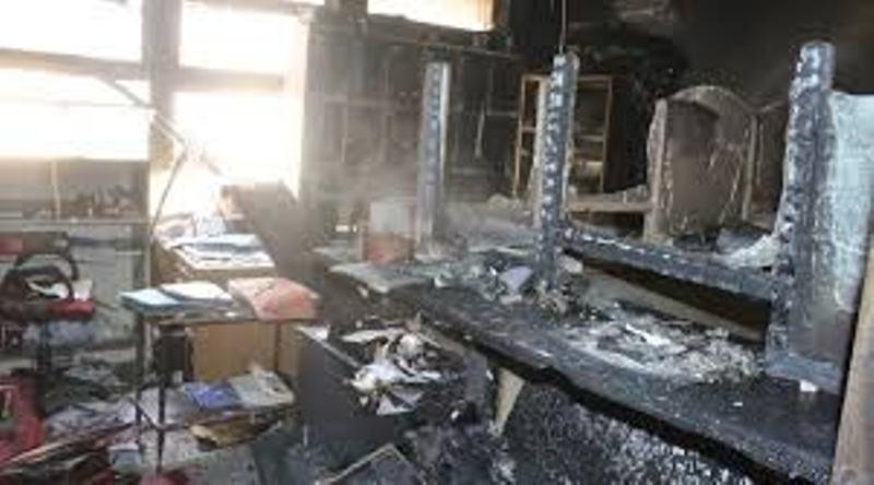 ΕΛ.ΑΣ.: Εμπρηστές επί πληρωμή οι δράστες του εμπρησμού της διεύθυνσης Μεταφορών Αργολίδας - Media