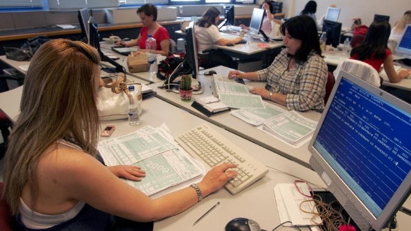 Τελευταία μέρα για τις φορολογικές δηλώσεις - Media