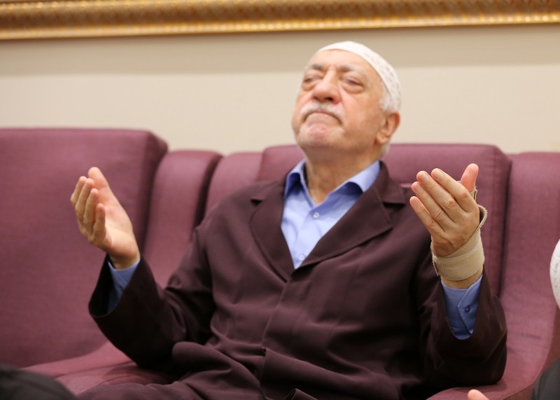 Ο Ερντογάν θα κυνηγάει τον ιμάμη Γκιουλέν μέχρι να... πατήσει μαύρο χιόνι – του έκοψε και τη σύνταξη  - Media