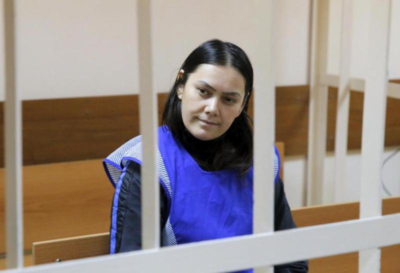 Ισχυρισμοί ότι η νταντά που αποκεφάλισε 4χρονο κορίτσι στην Ρωσία θα αφεθεί ελεύθερη σε 3 χρόνια  - Media
