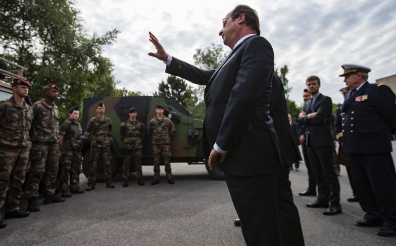 Εθνοφρουρά θέλει να δημιουργήσει ο Ολάντ - Media