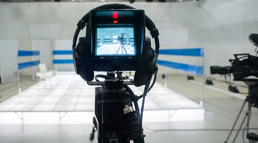 «Σφαγή» Ερντογάν στα ΜΜΕ - Κλείνει 45 εφημερίδες και 16 τηλεοπτικούς σταθμούς - Media