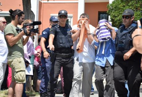 Πλιάτσικο στην περιουσία των 8 Τούρκων αξιωματικών από τον Ερντογάν  - Media