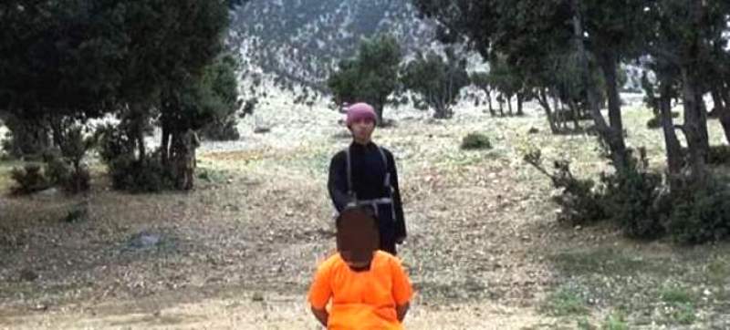 Νέο βίντεο φρίκης του ISIS με εκτέλεση αιχμαλώτων από ανήλικους τζιχαντιστές - Media