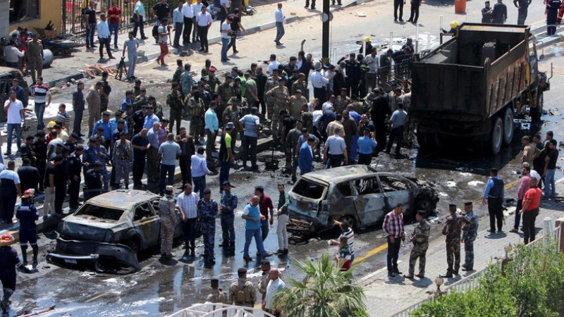 Iράκ: Τουλάχιστον 35 νεκροί σε επίθεση του ΙSIS σε μαυσωλείο σιιτών  - Media