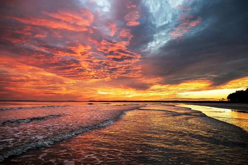 Από τσιγάρο η φωτιά στο σπίτι της παρουσιάστριας Καρολίνας Κάλφα - Media
