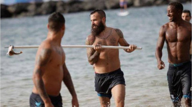 Τενερίφη: Έρευνα για τον καρχαρία που σκότωσε ο Κρόσας (Photo) - Media