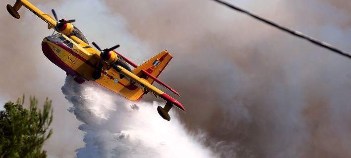 Πυρκαγιά στο Λαύριο - 50 πυροσβέστες στο σημείο - Media