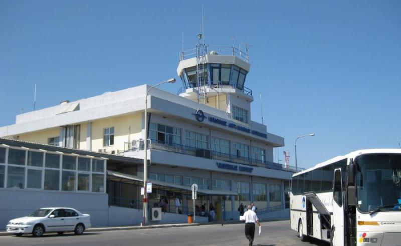 Λέσβος: Χειροπέδες για πλαστά ταξιδιωτικά έγγραφα σε 13 μετανάστες - Media
