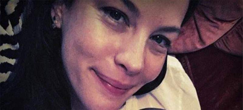 H κόρη της Λιβ Τάιλερ «έριξε» το Instagram κι ας είναι 10 ημερών - Media