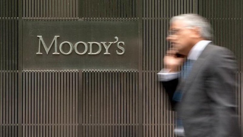 Αναβάθμιση για Alpha Bank και Eurobank από την Moody